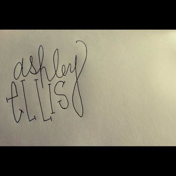 Meet your Posher, Ashley - Picture 1 of 1